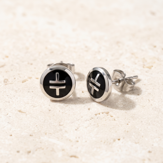 Take That TT Stainless Steel Stud Earrings – 8 mm